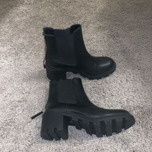 dolce vita Black chunky heel Boots